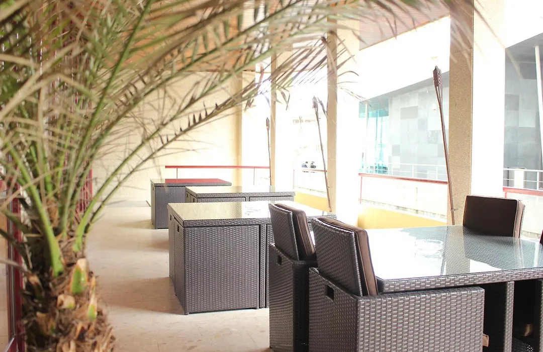 Hotel M-1
