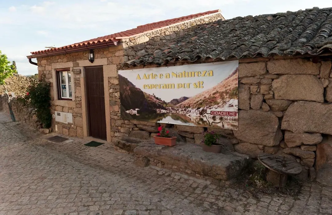 Cidadelhe Rupestre Turismo Rural-1