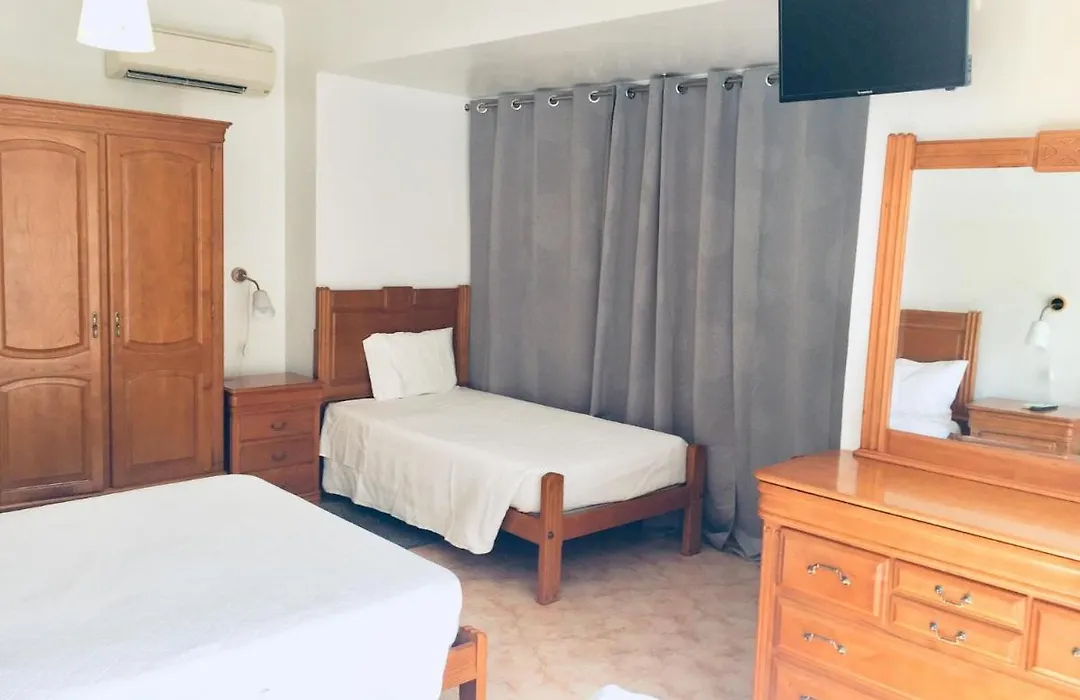 Residencial Principe Guest House-1