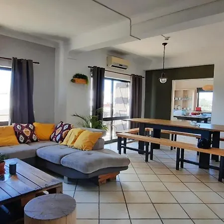 Bura Surfhouse-2