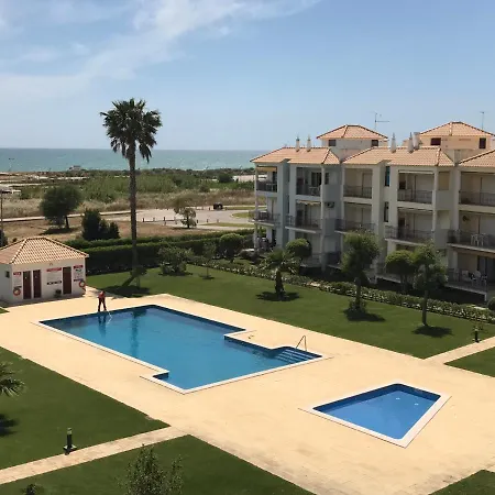 Vila Columbus T2 Frente Mar E Piscina-2