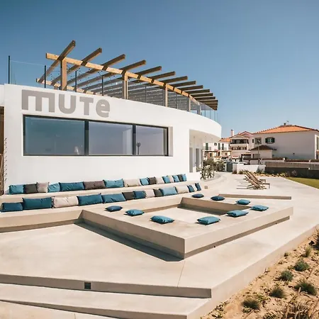 Mute Hostel Porto Covo-2