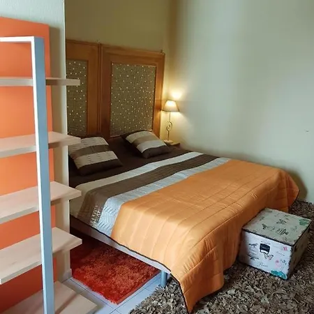 Lagos City Center Rooms-3