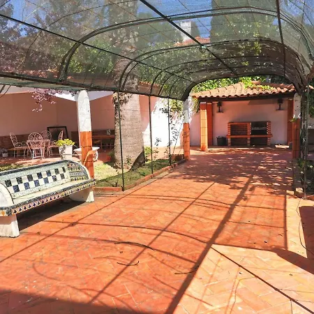 Botanique Guesthouse-2