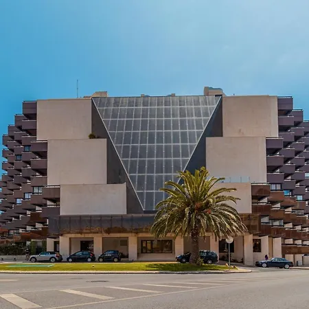 Atrium Studio Cascais-3