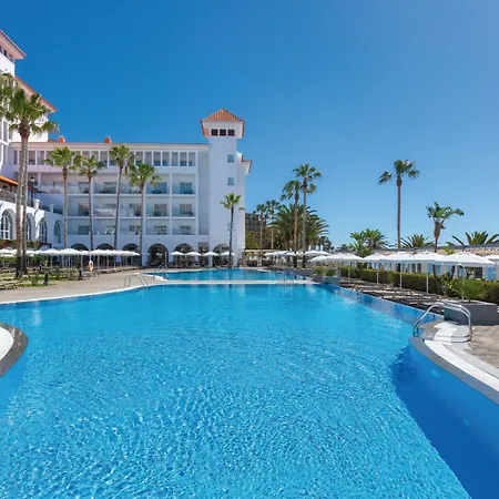 Hotel Riu Madeira-3