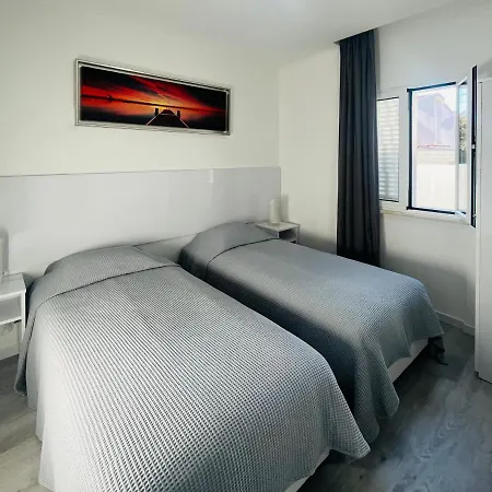 Lisbon Ocean Apartments-3