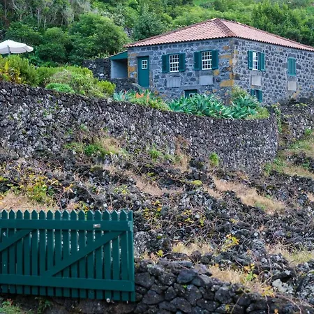 Stone Home Casa do Caisinho Pico island-3
