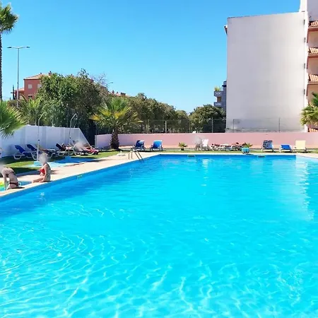 Vaumar Holiday Rentals - Beach & Pool-2