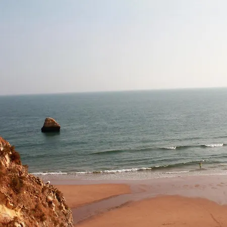 Praia Da Rocha, Vila Rosa, T1, Piscinas, Parqueamento E Internet By Ig-2