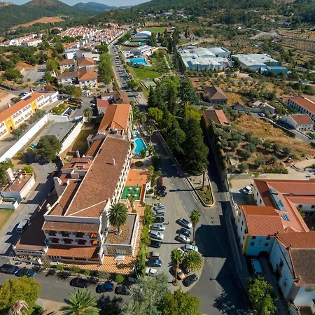 Hotel Sol e Serra-3