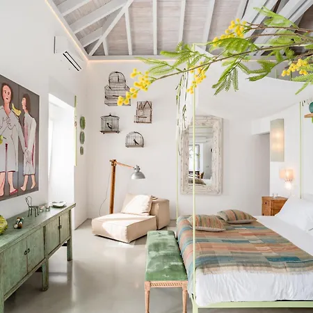 Colegio Charm House-2
