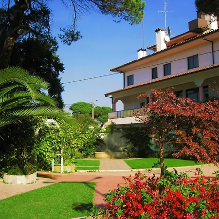 Hotel Contriz-3