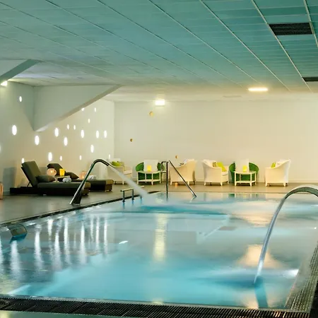 Open Village Sports Hotel & Spa Club-3