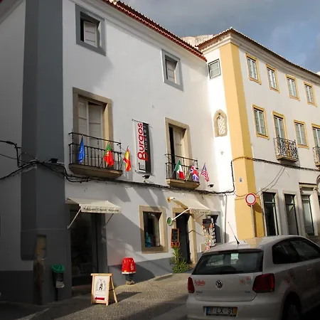 Burgos Guest House-2