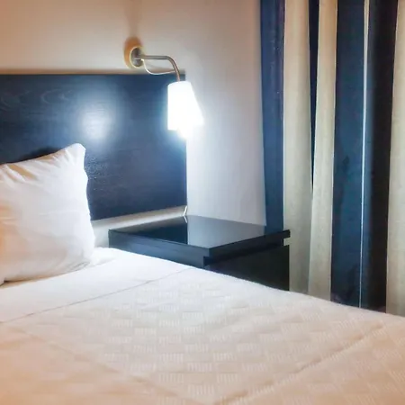 Residencial Principe Guest House-2