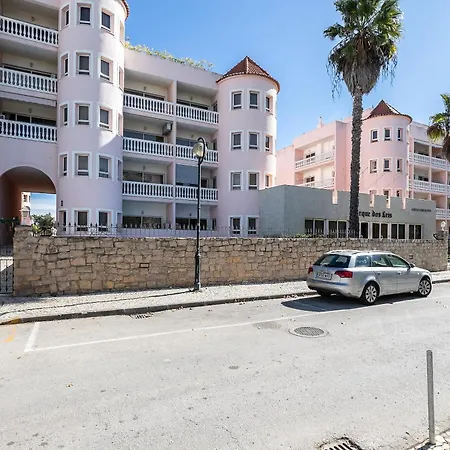 Parque Dos Reis Apartment 2-3