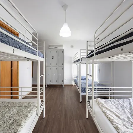 The 17 Party Hostel-3