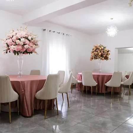 Quinta Dos Encantos "Full Private Mansion"-3