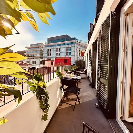 Living Funchal Executive-2