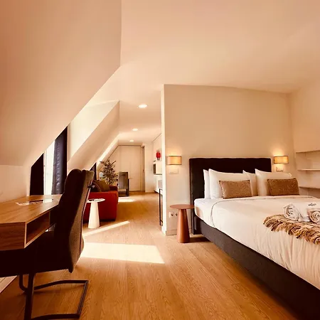 Living Funchal Executive-3