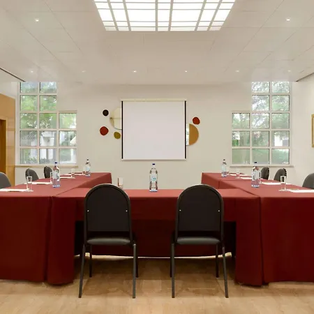 Tryp By Wyndham Montijo Parque Hotel-3