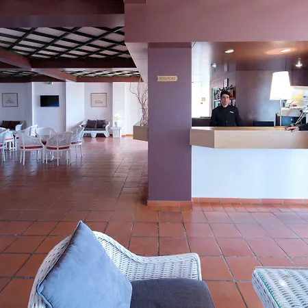 Meia Praia Lagos - Beach Club Apartments-2
