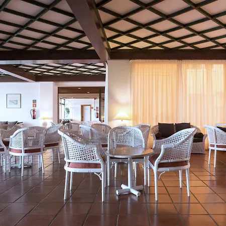 Meia Praia Lagos - Beach Club Apartments-3