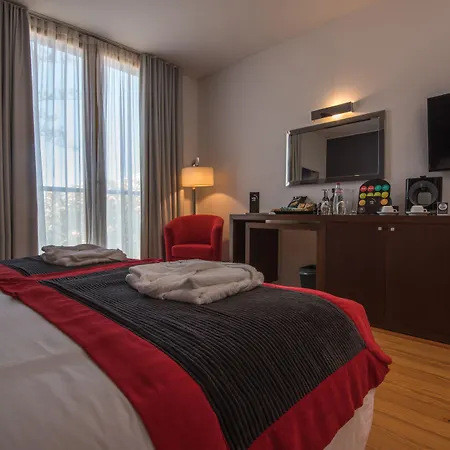 Arts In Hotel Conde Carvalhal-2