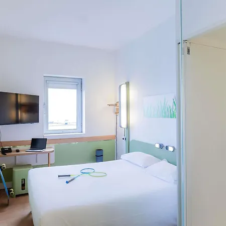 Hotel Ibis Budget Porto Gaia-3