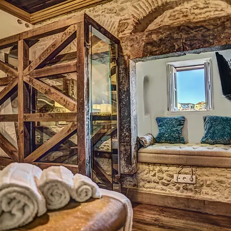Solar Antigo Luxury Coimbra-3