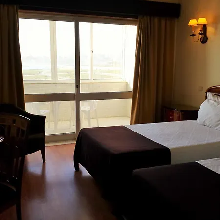 Golden Tulip Porto Gaia-2
