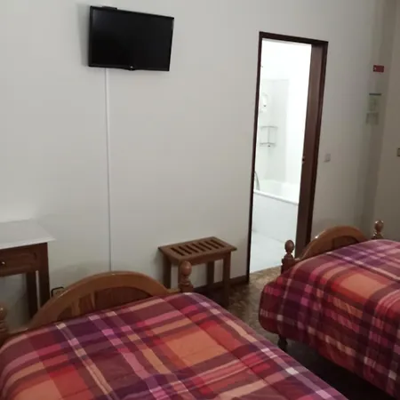 Residencial Sra. Da Lomba-3