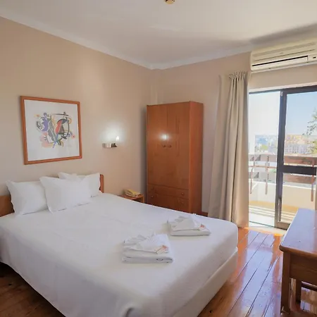 Portimão Center Hotel by Umbral-2
