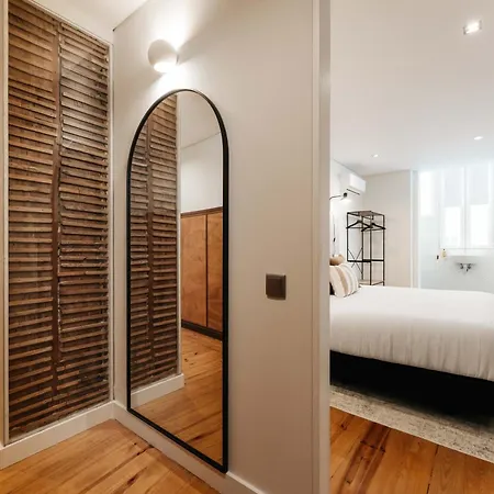 Feel Porto Downtown Apartments & Studios-2