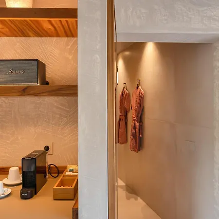 Dourwin Exclusive Suites & Restaurant - Adults Only-2