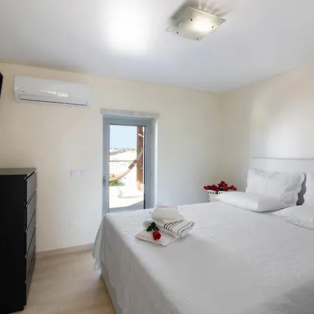 Numar Residence Villa X-3