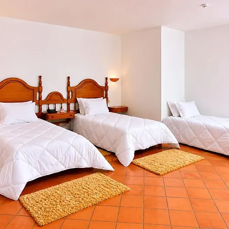 Hotel Quinta Da Lagoa-2