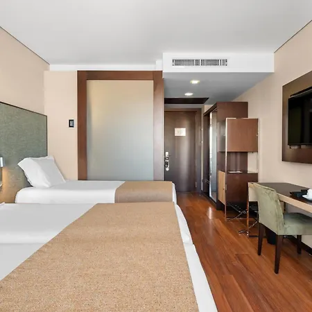 Axis Porto Business & Spa Hotel-3