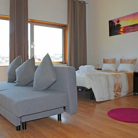 Trindade Oporto Apartments Group-3