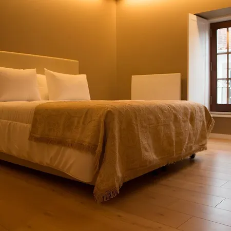 Feira Hostel & Suites-3