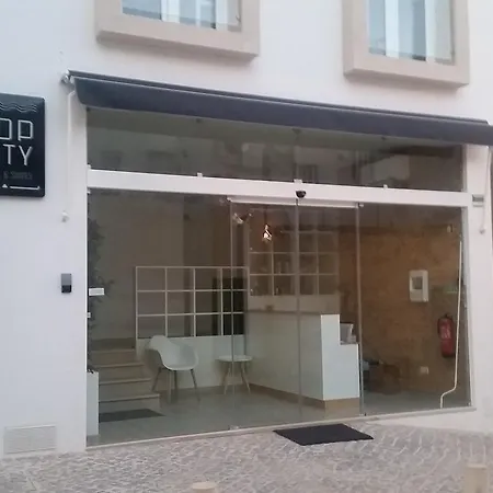Topcity Hostel & Suites-3