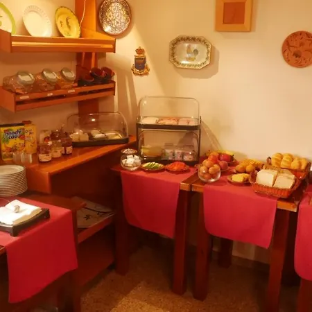 Casa Deixa-O-Resto Guesthouse-2