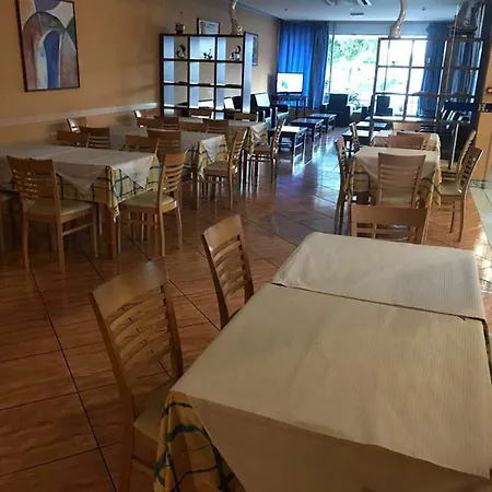 Hostel Armona-2