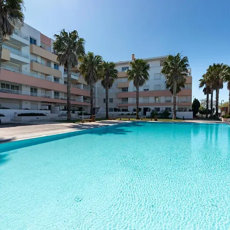 Bafureira Cascais Apartment; Condomínio privado com piscina-2
