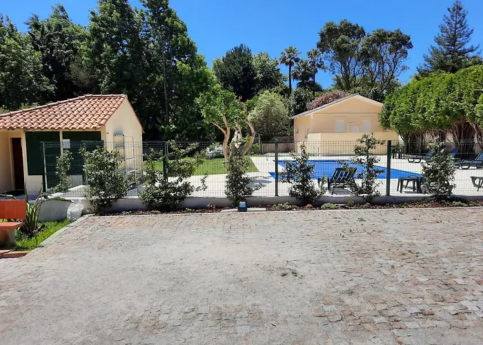 Metro Vilar Suites & Villas Vilar do Pinheiro, Portugal