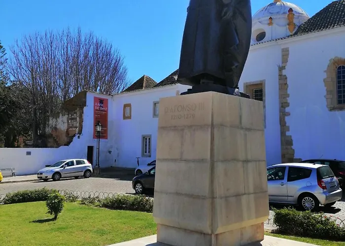 The Portuguese Element