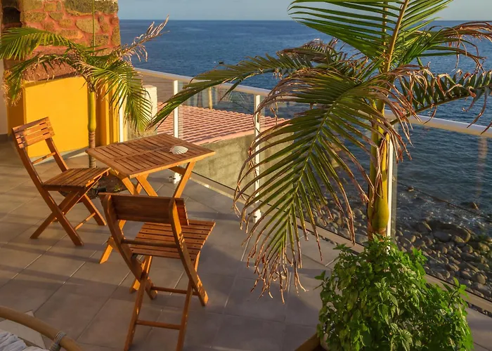 Maktub Sunset Property