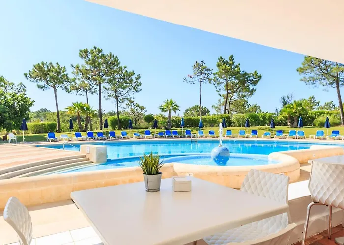 Victory Village T1 & Rooftop Terrace Quinta do Lago, Portugal