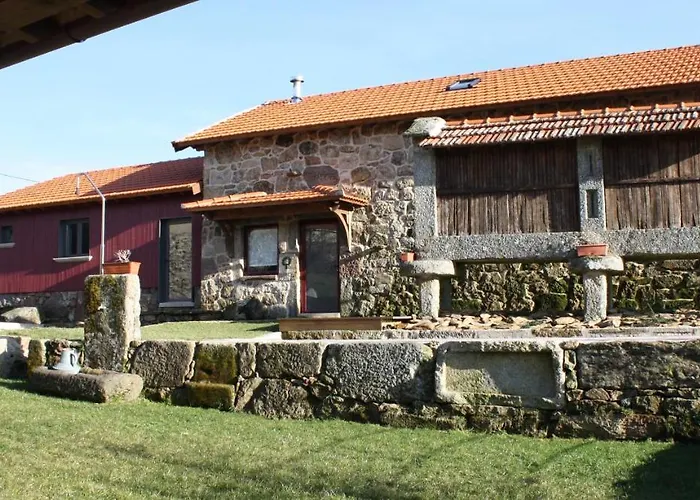 Casa Entre-Palheiros E Casa Do Canastro Montalegre, Portugal